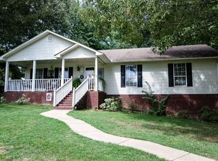 325 Brookside Dr, Killen, AL 35645