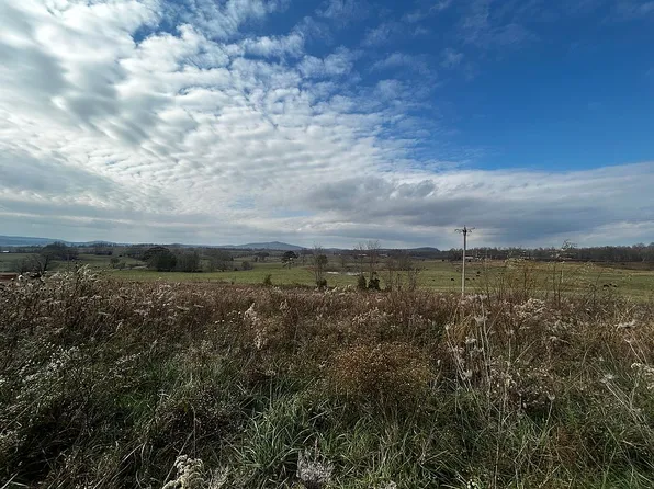 2553 Jamestown Hwy, Alpine, TN 38543