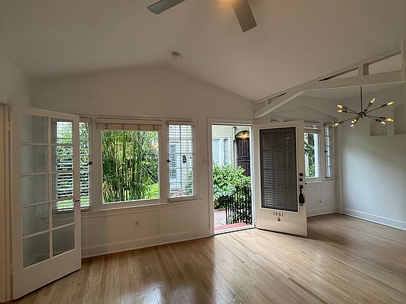 2nd image of 1851 Canyon Dr #1/2