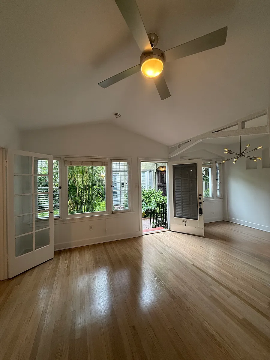 Building Photo - 1851 Canyon Dr #1/2