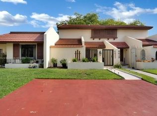 6421 NW 192nd Ter, Hialeah, FL 33015