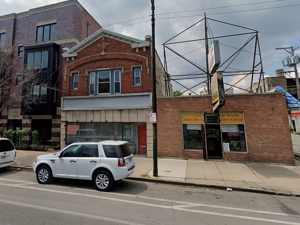 1st image of 1140 N California Ave