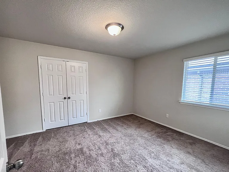 6320 Dorthy Muree Dr — Photo 25