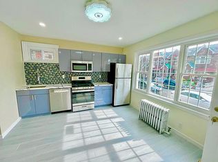 24-25 92nd St #2, East Elmhurst, NY 11369