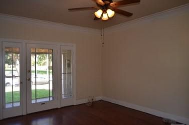 4th image of 509 N Palm Ave