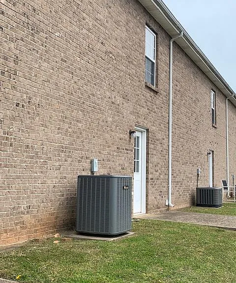 3251 Tower Dr — Photo 8