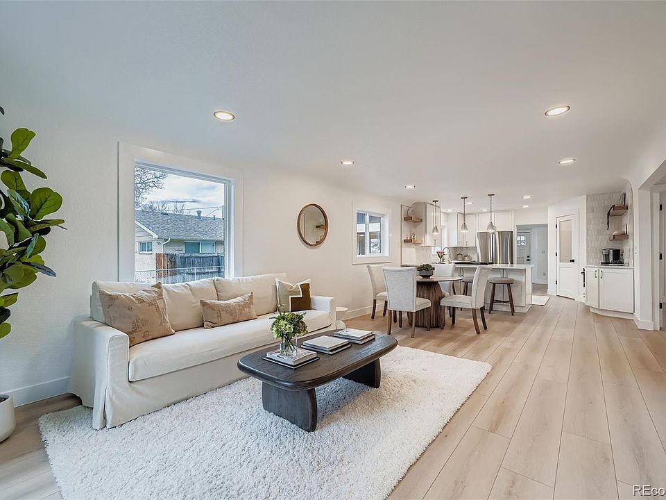 1st image of 2339 Estes Street