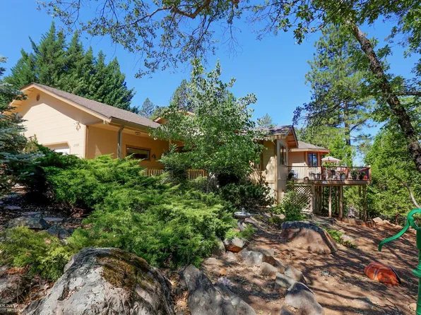 17788 Lawrence Way, Grass Valley, CA 95949