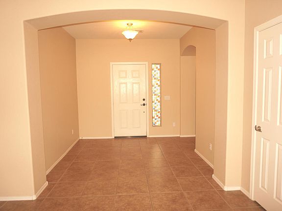 3rd image of 11297 N 163rd Dr