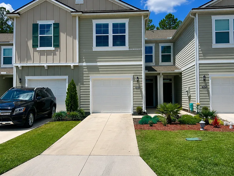 339 Redbud Rd — Photo 1