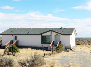 89730 W Campbell Ln, Christmas Valley, OR 97641