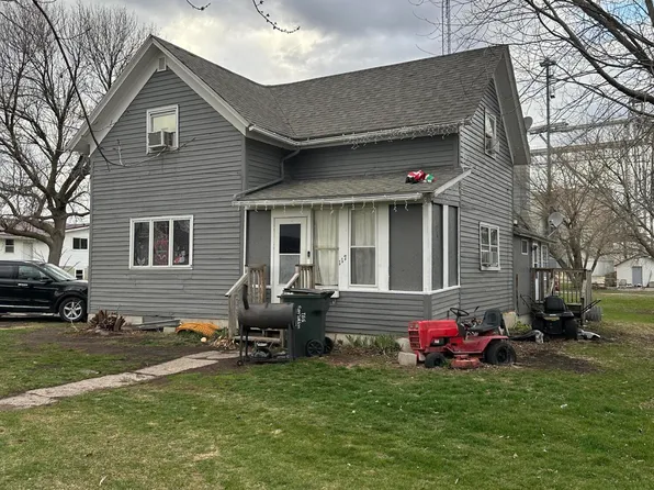 117 4th Ave SE, Clarion, IA 50525