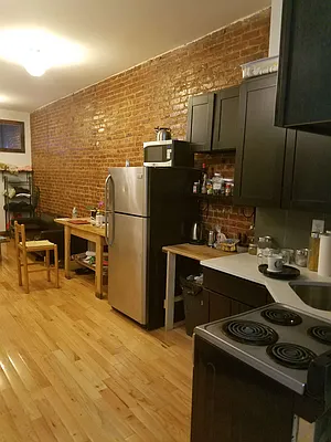 Rented by Prime Space Realty Corp | media 2