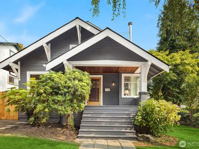 5210 35th Avenue NE, Seattle, WA, 98105