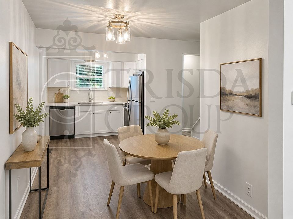 1st image of 215 West St