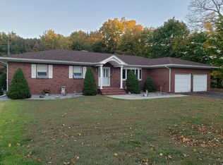 826 Center St, Ludlow, MA 01056