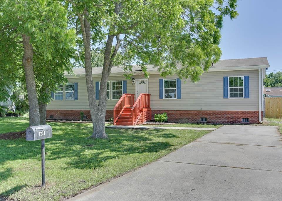 1st image of 1224 Blue Jay Dr