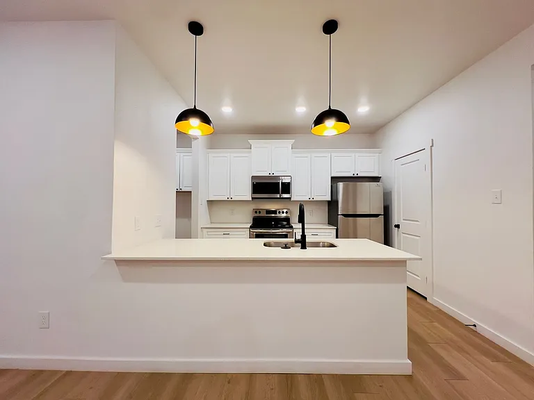 5813 Urbana Pl — Photo 4