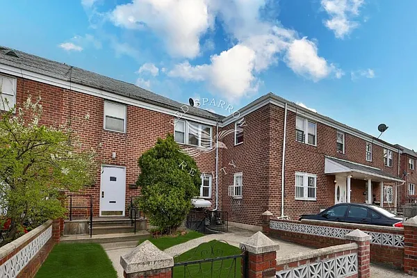 Rented by Red Sparrow Realty Group | media 13