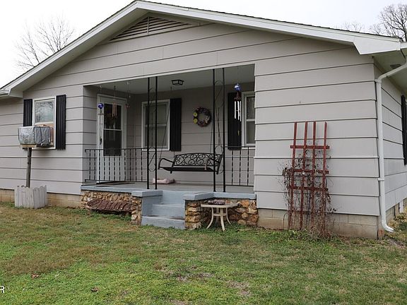 2nd image of 14733 Monark Dr