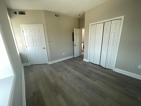 3rd image of 458 Shurs Ln #C