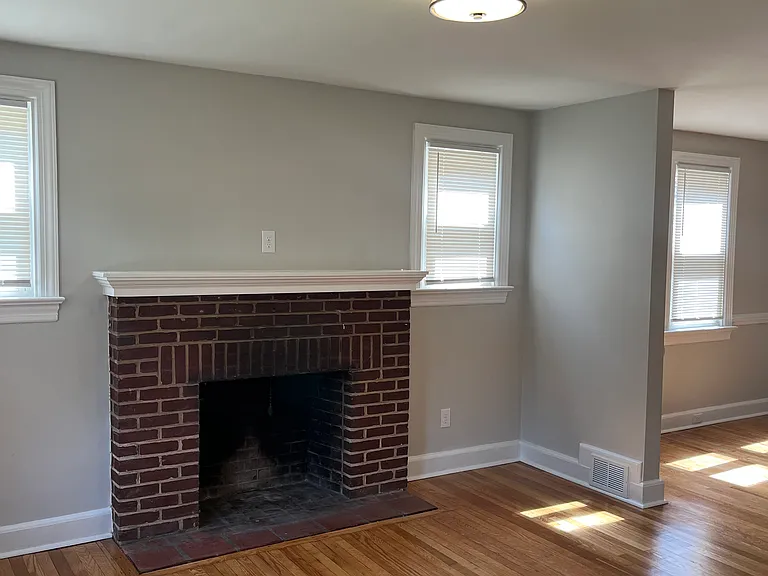 1805 Maple St — Photo 12