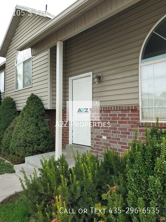 4 bed, 3.0 bath, 2000 sqft, $2,300 — Photo 2