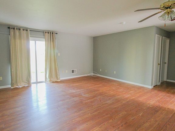 2nd image of 6160 Strasburg Dr #62A