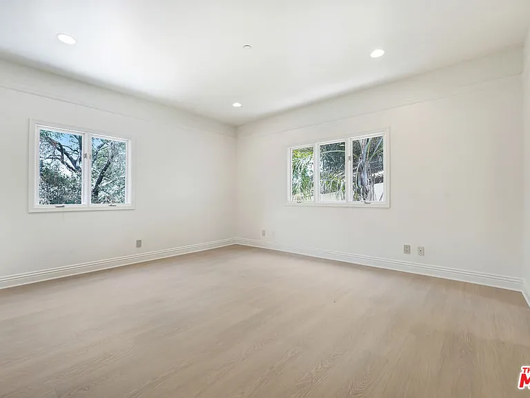 4156 Sunswept Dr — Photo 27
