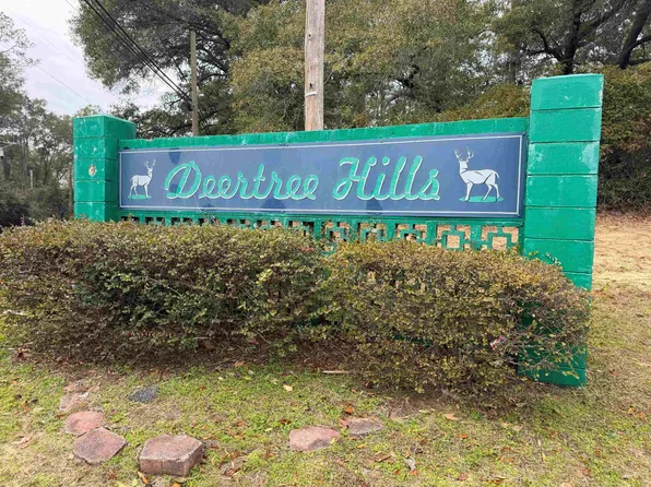 1919 Sika Deer Dr, Tallahassee, FL 32304