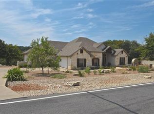 9520 Ravenswood Rd, Granbury, TX 76049