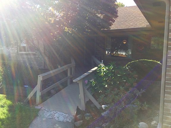 3rd image of 37755 Margareta Dr