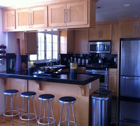 3rd image of 4123 E Livingston Dr