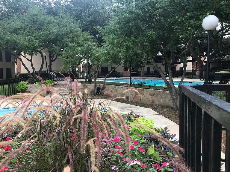 Sun Colony — Photo 16
