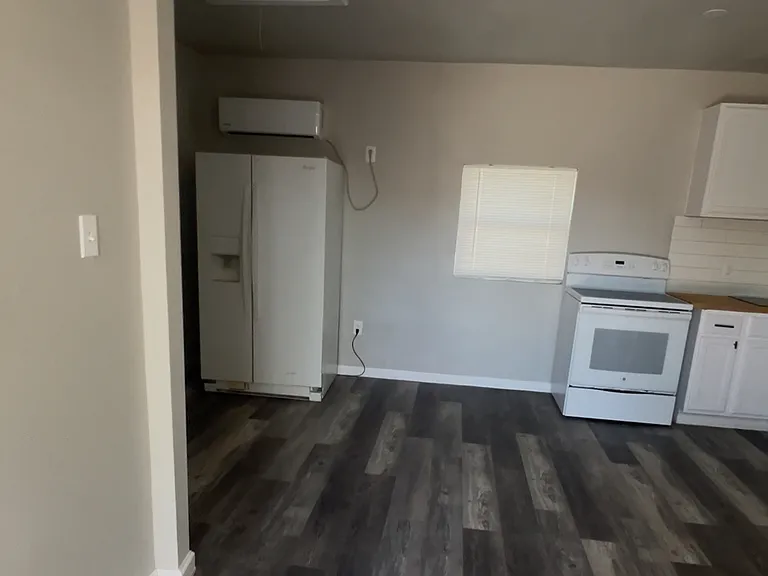 1321 Southbay Dr #B — Photo 10