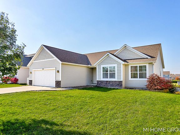 2nd image of 11930 Maplegrove Dr