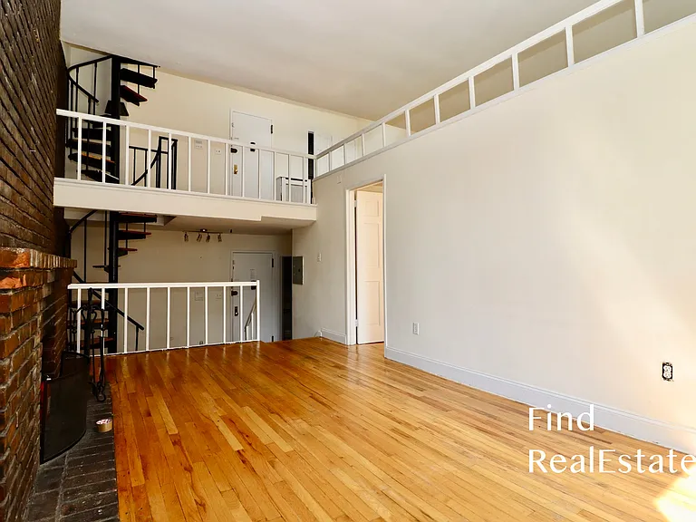 39 W 74th St #4A — Photo 5