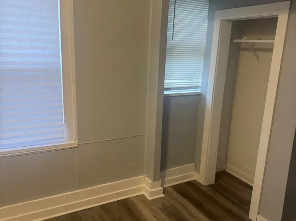 304 Arthur Ave, Hobart, IN