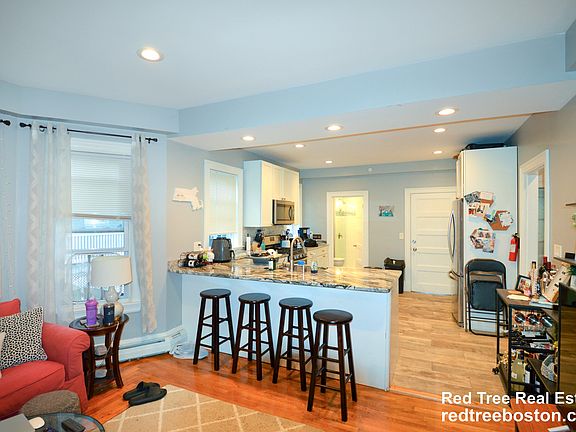 3rd image of 62 Mapleton St #2