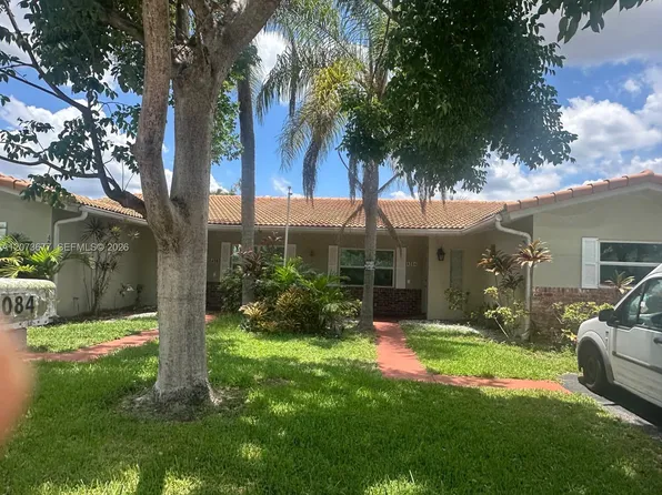 4080 Coral Springs Dr, Coral Springs, FL 33065