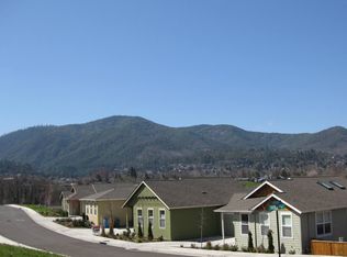 985 Overlook Dr, Ashland, OR 97520