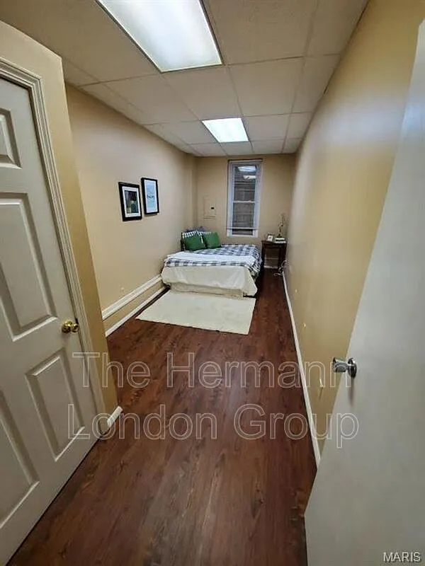 1 bed, 1.0 bath, $700 — Photo 4
