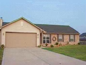 1st image of 1002 Peony Ln