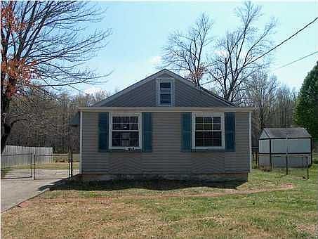 2nd image of 1314 Doris Dr