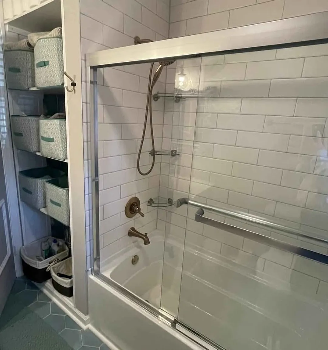 3 bed, $2,400 — Photo 3