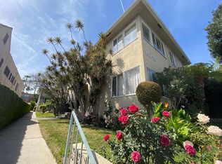 1425 N Fairfax Ave #1/2, Los Angeles, CA 90046