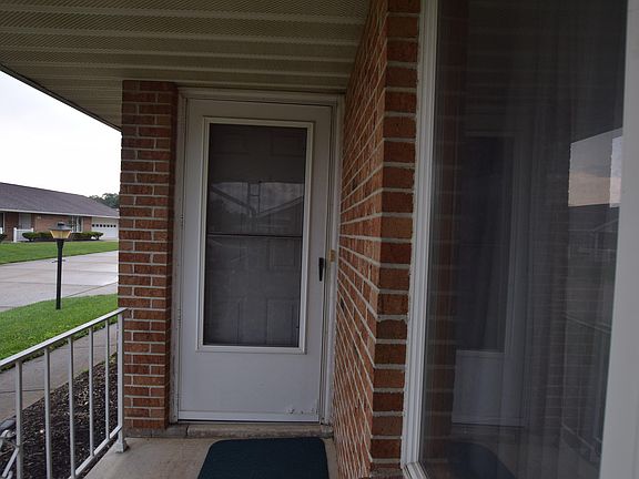 3rd image of 521 N Julia St Unit 3