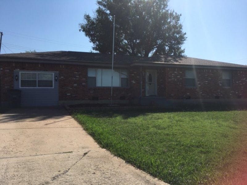 1st image of 1901 NW 39th St