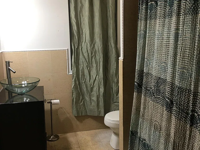 109 S 21st St #4 — Photo 9
