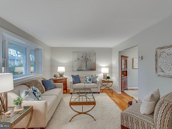 3rd image of 5006 Wheatstone Dr